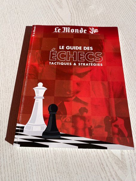 Livres: Le Guide des Échecs – D'occasion à Prangins par Timband