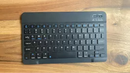 Bluetooth Tastatur schwarz kabellos gebrauchter Zustand