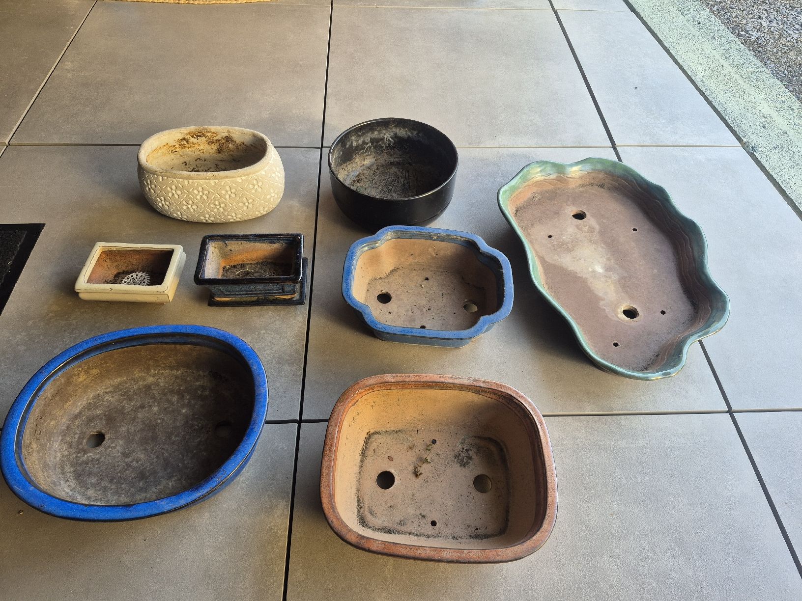 Töpfe: Bonsai Pots Set 8 pcs various sizes used condition – Gebraucht aus Schlieren von gom_m22y
