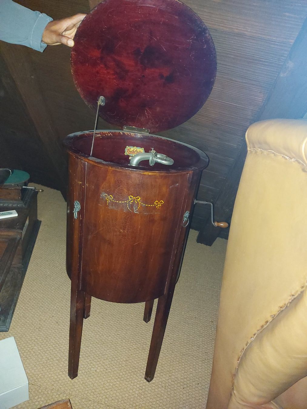 Giradischi: Celebrity Grammophon / Standgrammophon – Usato da Berikon venduto da Lin 4