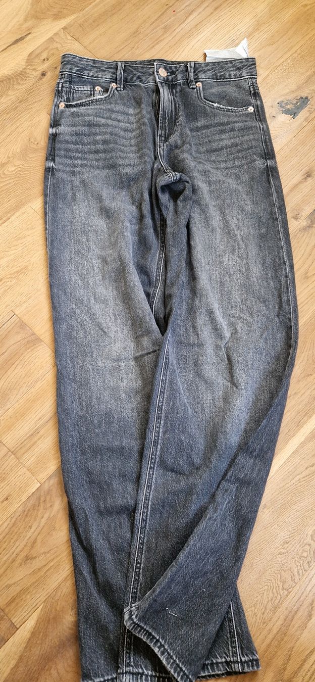 Jeans: 4xJeanshose in Gr.36 – Usato da Grosswangen venduto da iranki80 2
