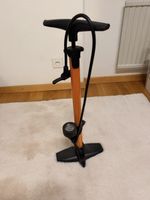 Fahrrad Standpumpe orange mit Manometer guter Zustand
