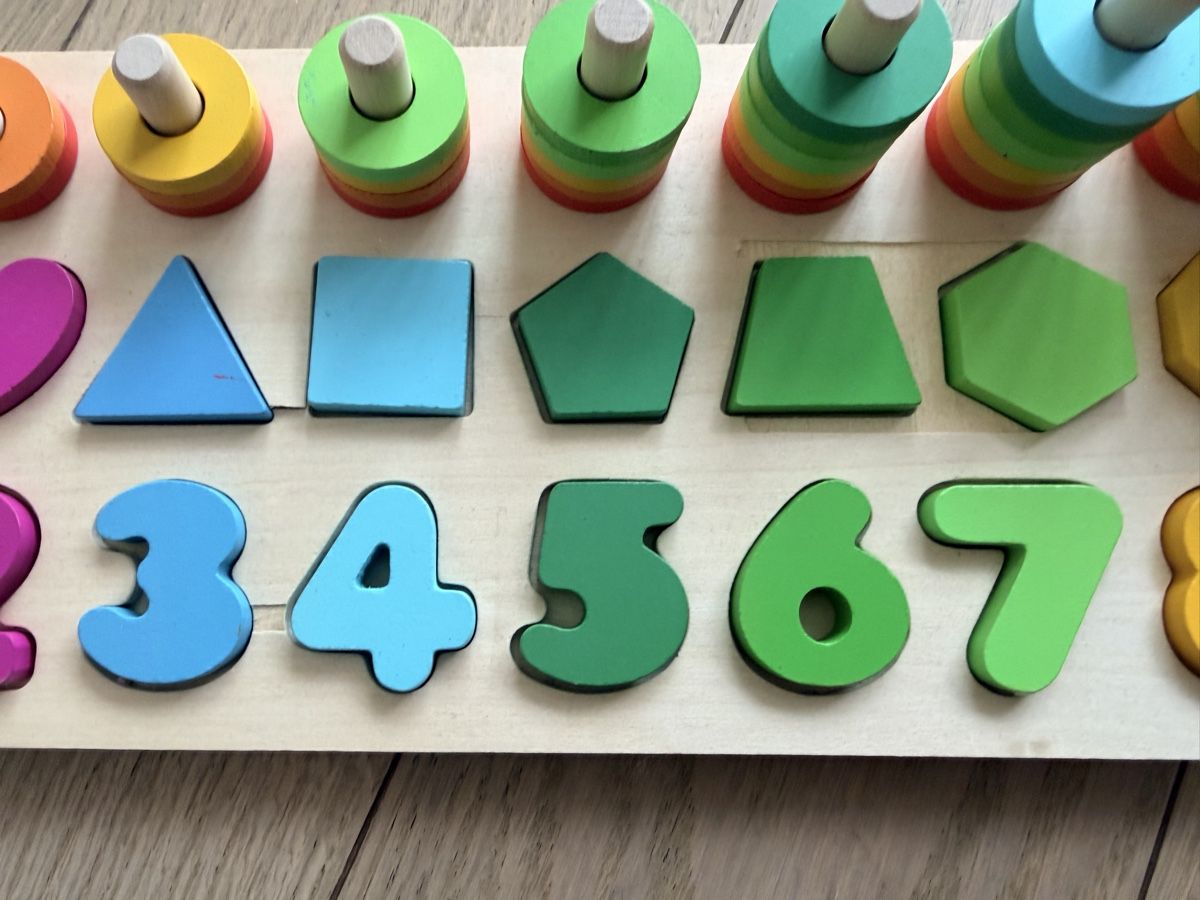 Giochi: Jeu éducatif en bois, chiffres et formes – Usato da Lausanne venduto da mik_l5py 1