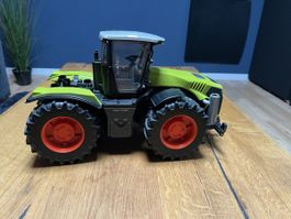 Bruder Traktor