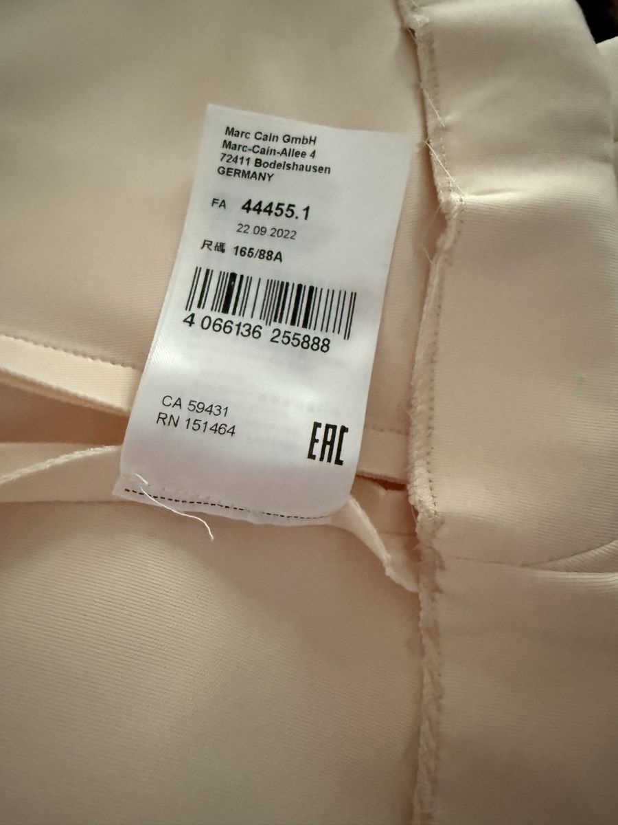 Ensembles & Tailleurs: Marc Cain Anzug Gr. 3 – D'occasion à Dättwil AG par nika8810 6
