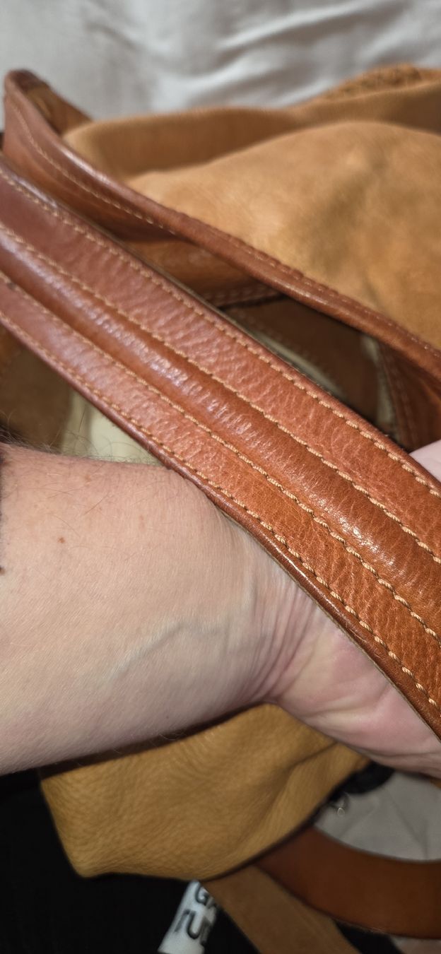 Campomaggi Borse da donna: Campomaggio Ledertasche mit Portemonnaie, – Usato da Busswil BE venduto da Angy1974 6