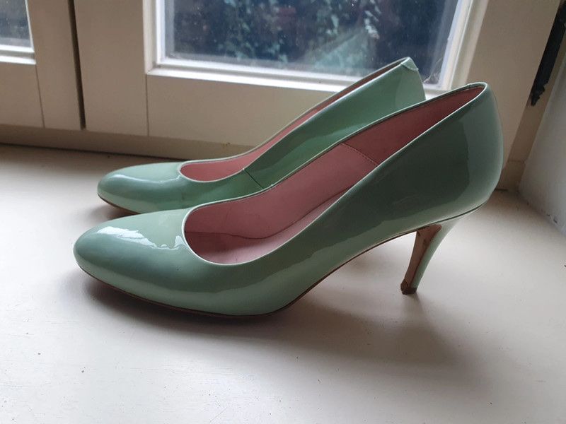 Scarpe da donna: Escarpins Kiomi cuir vernis 42 – Usato da Geneve venduto da Monthoux13 1