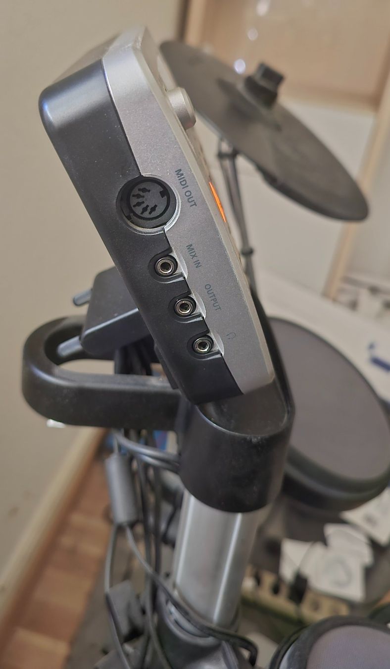 Roland Strumenti musicali: Roland HD-3 E-Drums – Usato da Balsthal venduto da luna1519 2