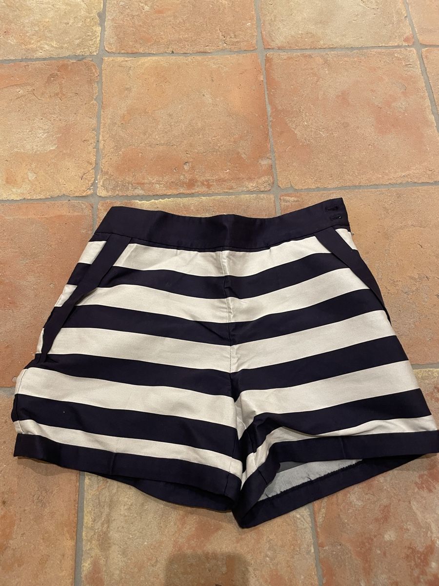 H&M Pantaloni: Shorts H&M Grösse 42 eher 40 – Usato da Rorbas venduto da erdbeeri91