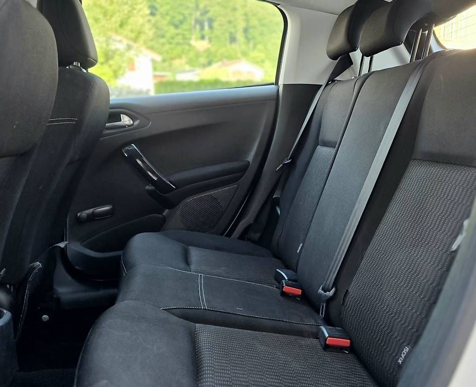 Automobili: Peugeot 208 1.2 VTi PureTech – Usato da Heiligkreuz (Mels) venduto da Beyond-Auto 7