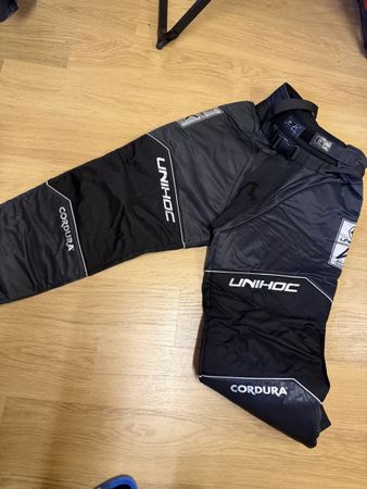 Goaliehosen Marke Unihoc 