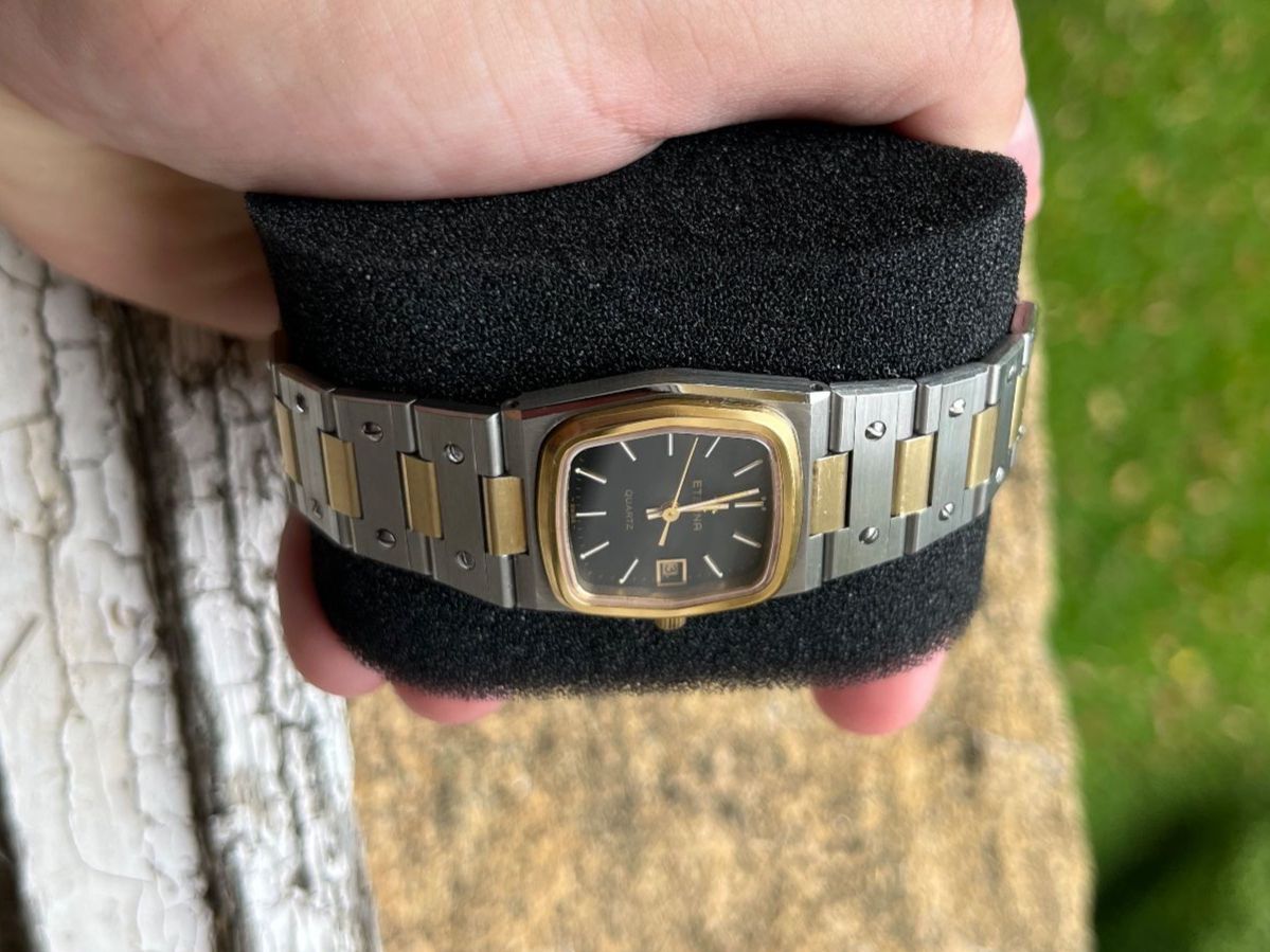 Eterna Orologi: Montre Eterna Quartz - NOS – Nuovo e nell'imballaggio originale da Erlach venduto da migdep985 1