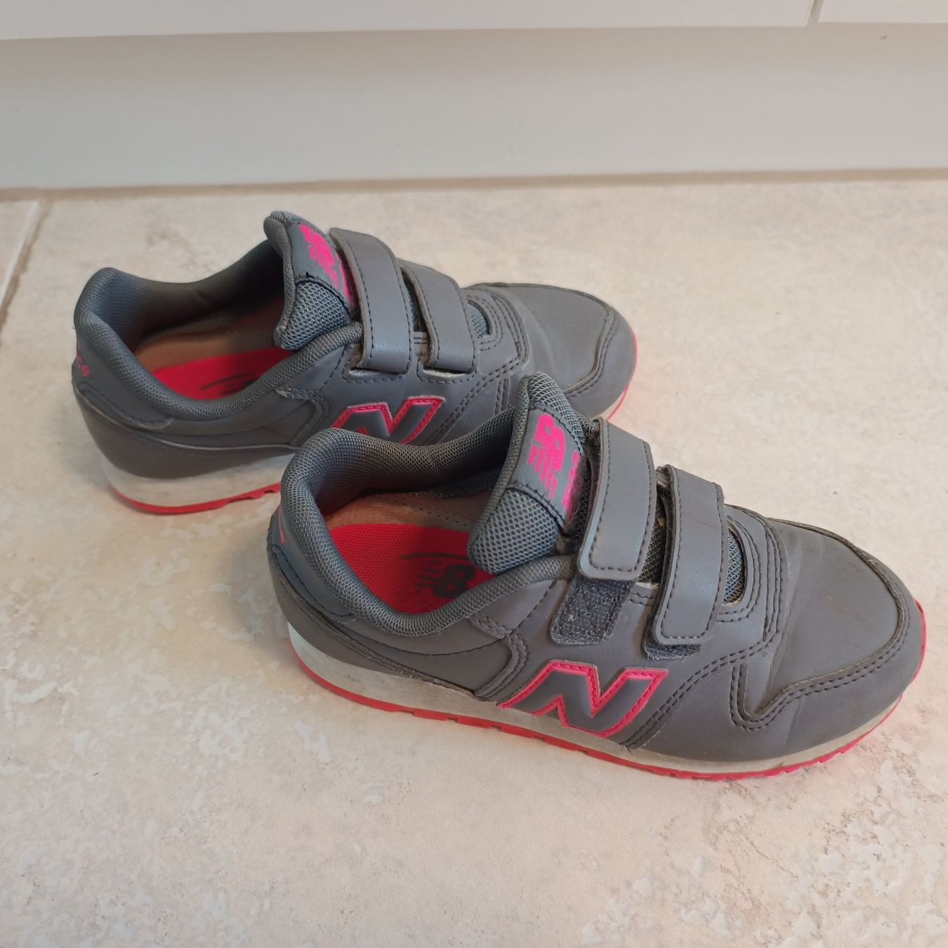 Geox Scarpe per ragazze: New Balance Sneaker Gr. 32.5 – Usato da Emmetten venduto da Hornberger 3