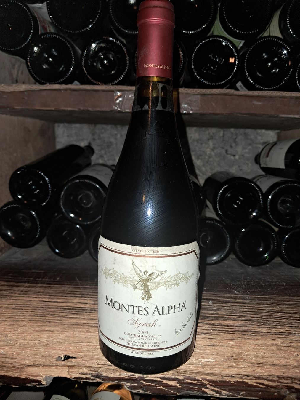 Vino: Montes Alpha Syrah 2003  – Nuovo e nell'imballaggio originale da Le locle venduto da juliensaran