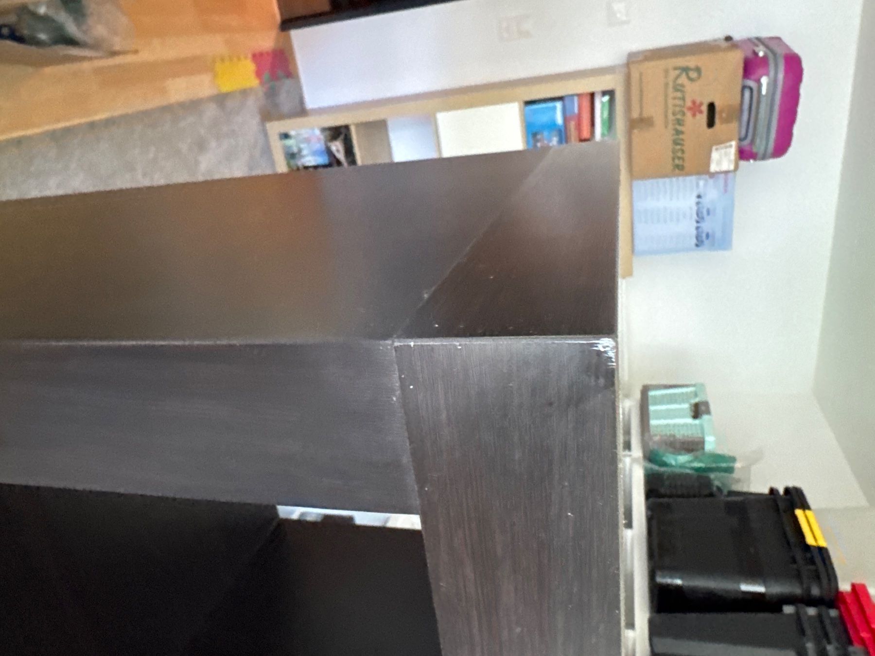 Ikea Scaffali: Schwarzes Kallax Regal mit 8 Fächern 4x2 - altes Modell – Usato da Vilters venduto da tha-tha 8