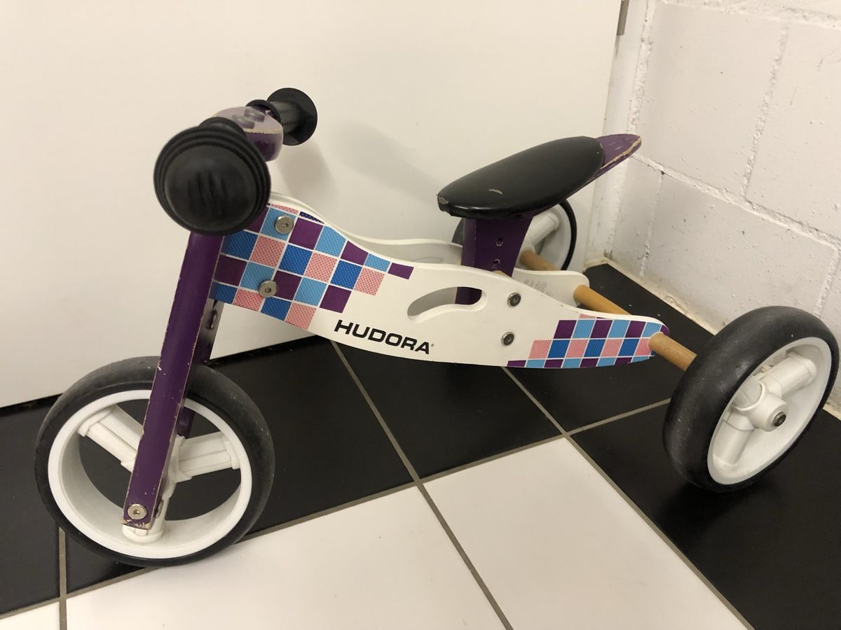Veicoli per bambini: Hudora Laufrad / Dreirad – Usato da Dottikon venduto da da_k8yy