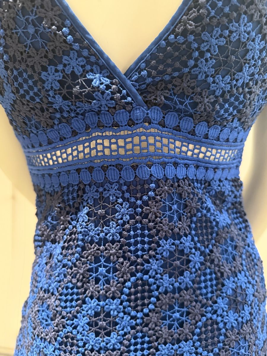 Sandro Vestiti: Superbe, magnifique robe Sandro 36 – Nuovo (secondo la descrizione) da Genève venduto da flocon06 2