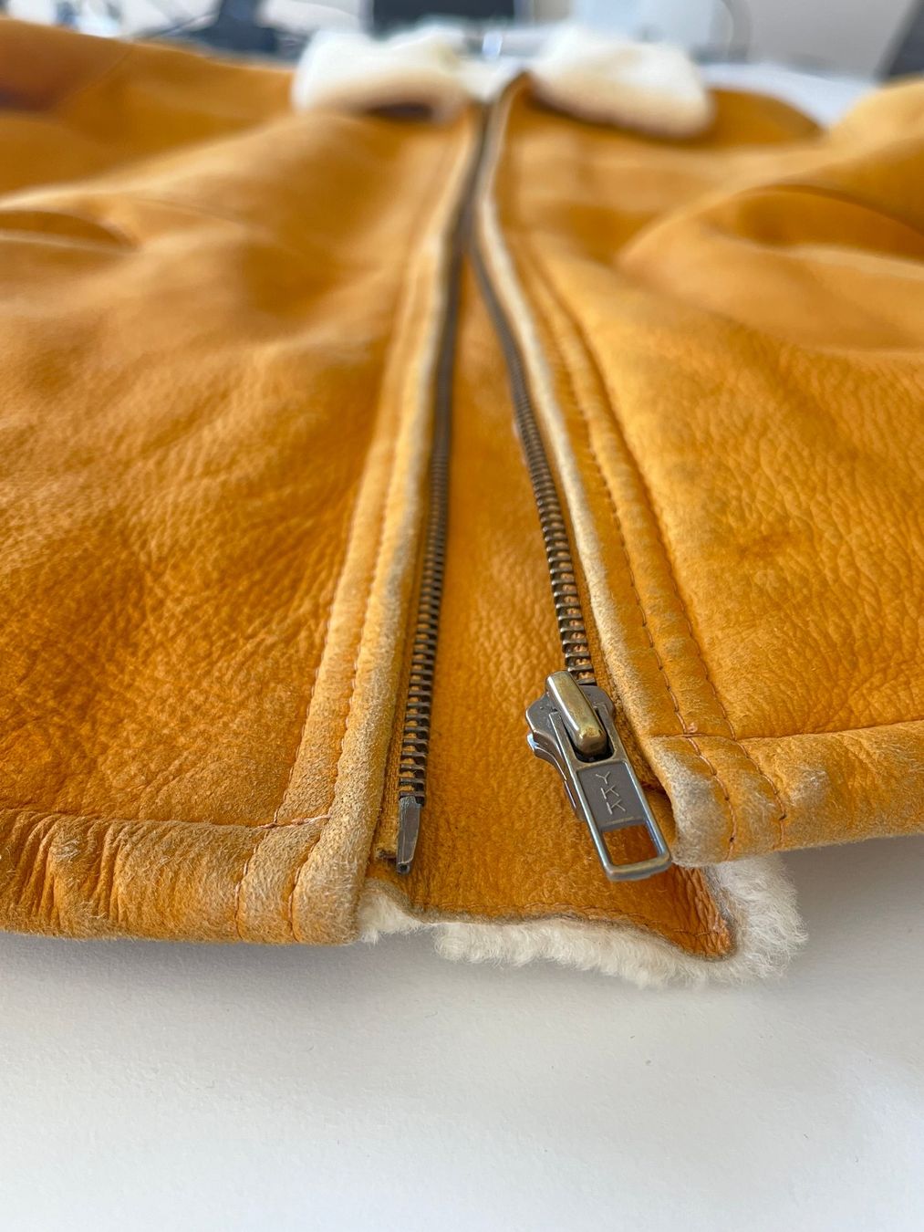 Jacken: Winter Lederjacke Gr. L (eher XL) – Gebraucht aus Basel von Xani 5
