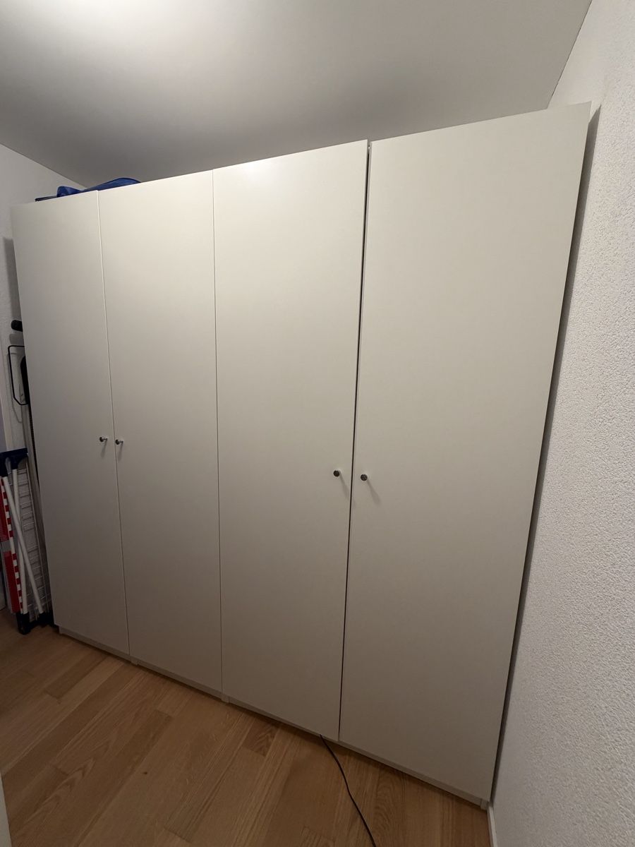 Ikea Armadi: IKEA Schrank – Usato da Bern venduto da shululu1