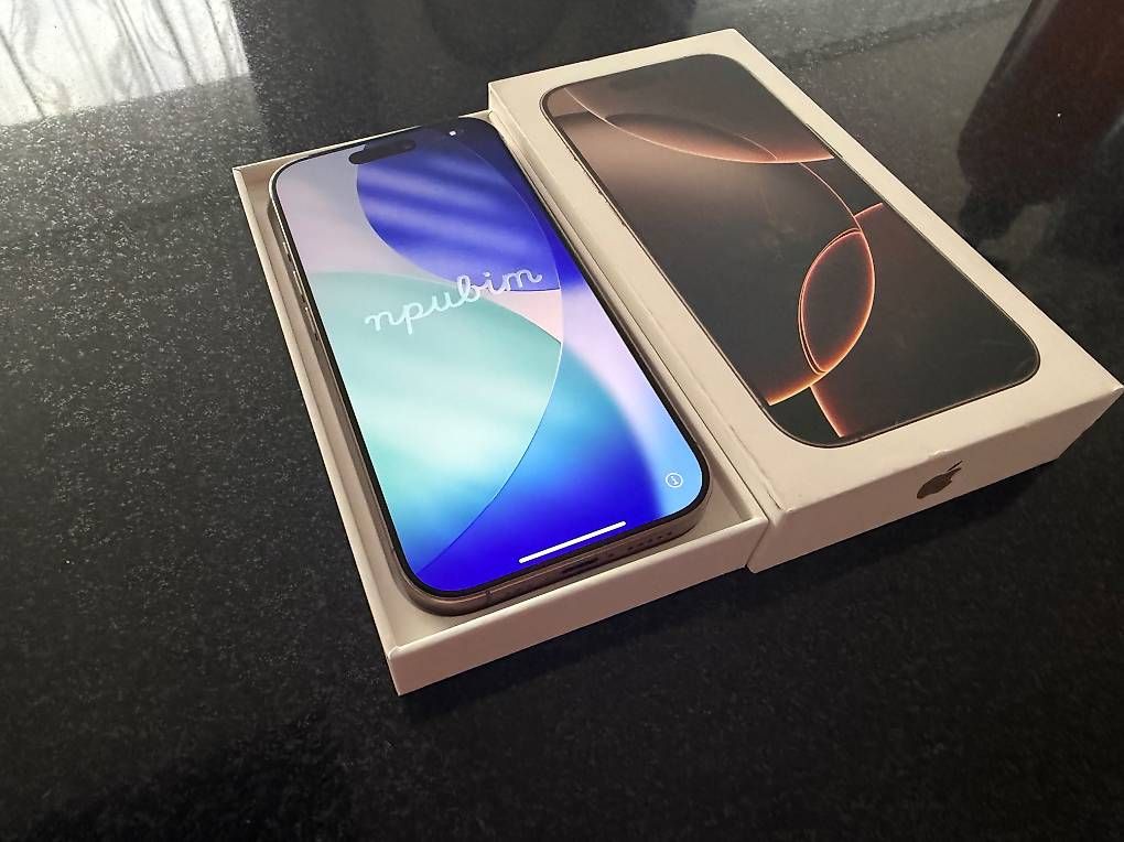 Handys / Smartphones: Apple iPhone 16 Pro, Desert Titanium, 128 GB – Gebraucht aus Zuchwil von Alelerma