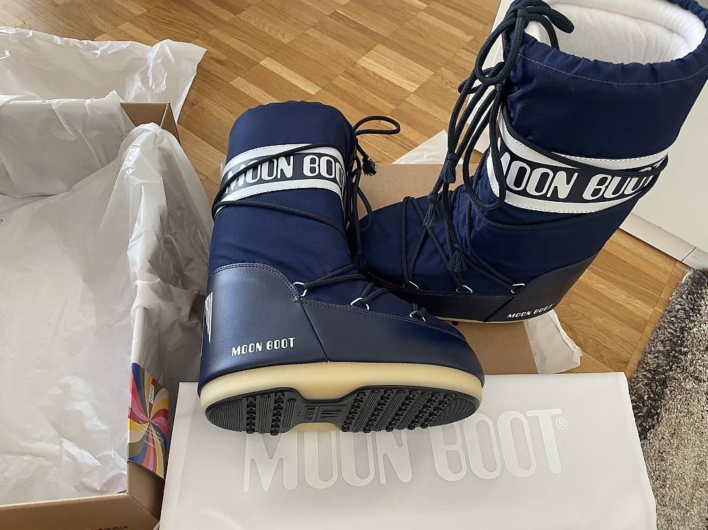 Moon Boot Scarpe da uomo: Botte Moon Boot 35-38 – Usato da Genève venduto da rac_pc86 1