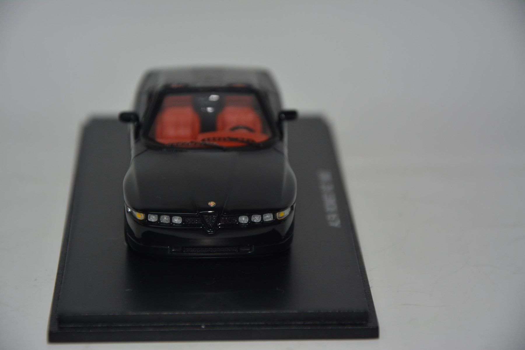 Alfa Romeo Modellini d'auto: Alfa Romeo RZ 1982 , Spark , 1:43 – Nuovo e nell'imballaggio originale da Goldach venduto da Feivel9 3