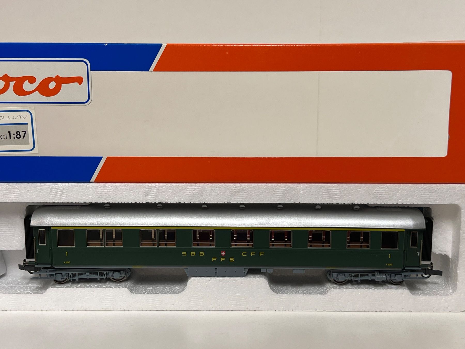 Roco Modellini di ferrovie: Roco 44880 SBB  1.Kl. H0 DC – Nuovo e nell'imballaggio originale da Neuenhof venduto da ludovicco 2