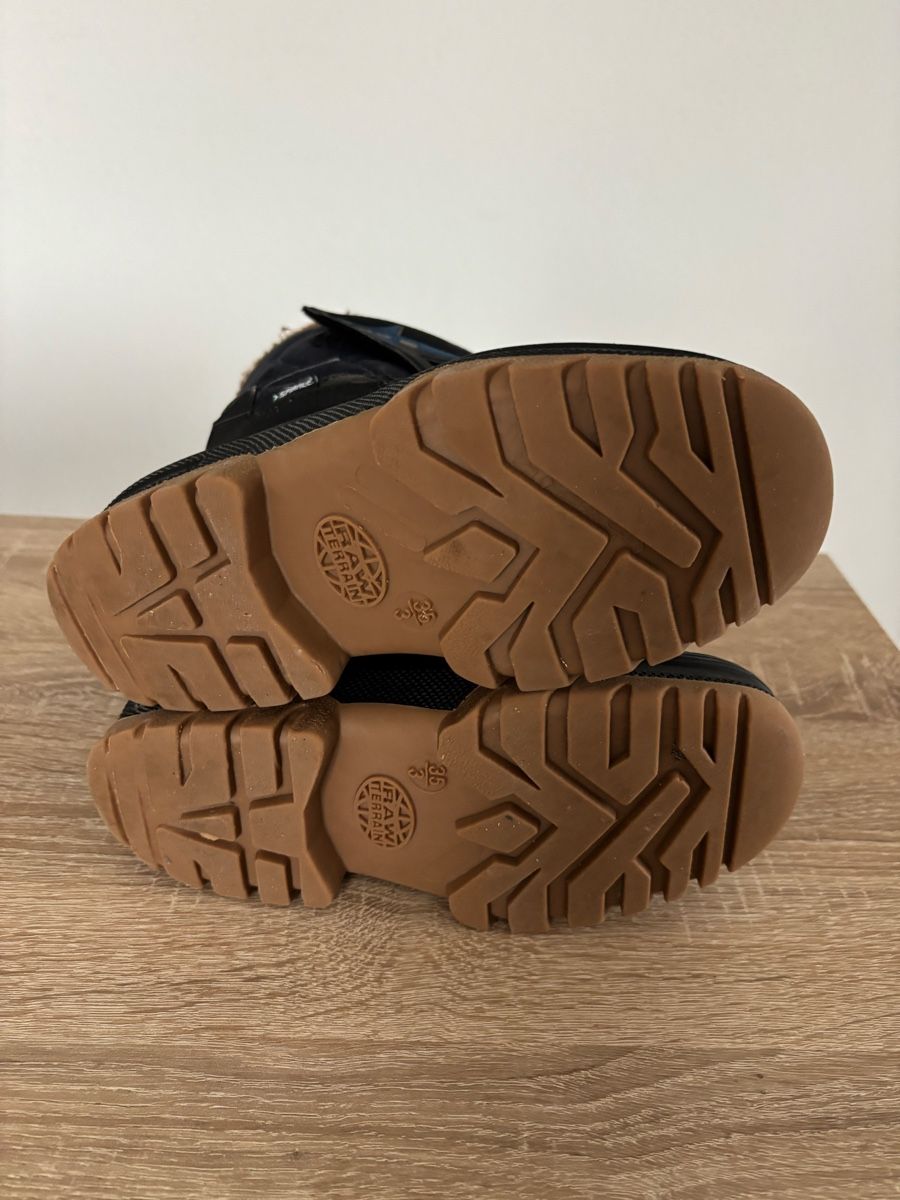 Schuhe für Jungen: Winterstiefel Gr 35 – Gebraucht aus Ebikon von Regipe 1