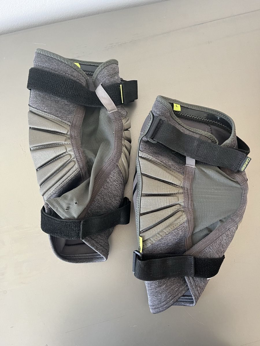 IXS Schutz & Schoner: IXS Knee Pads mtb L – Gebraucht aus Bern von vad_7whw 1