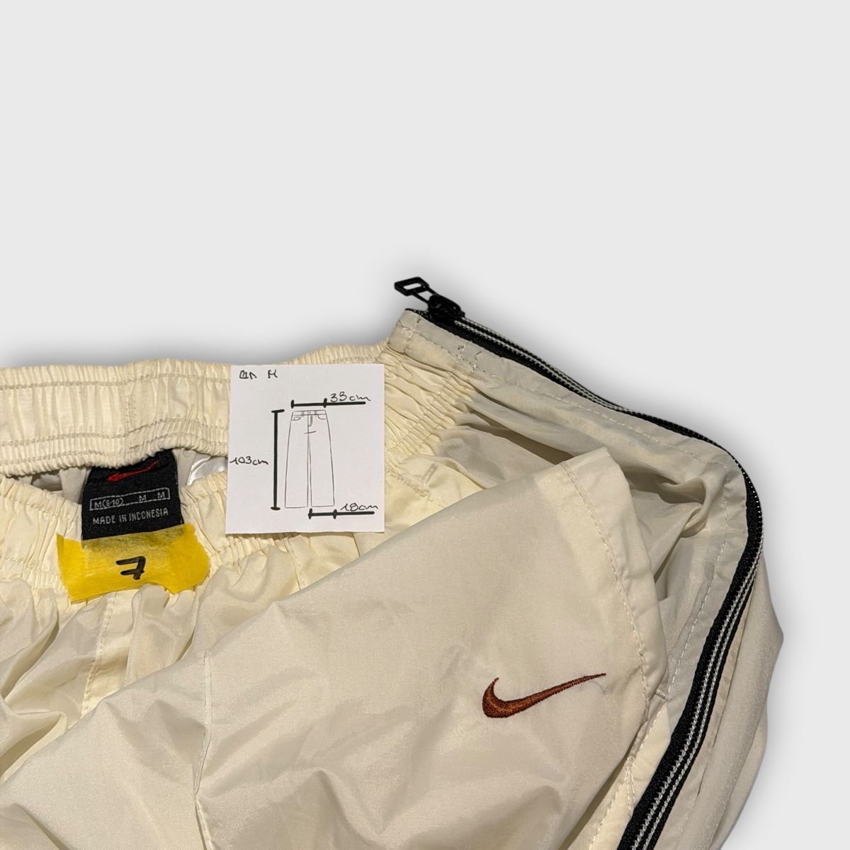 Nike Pantaloni: Nike Track Pants – Usato da Thalheim venduto da nelia.mm 3