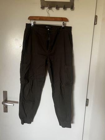 ONLY Cargohose Gr. 40/34 khaki Chino