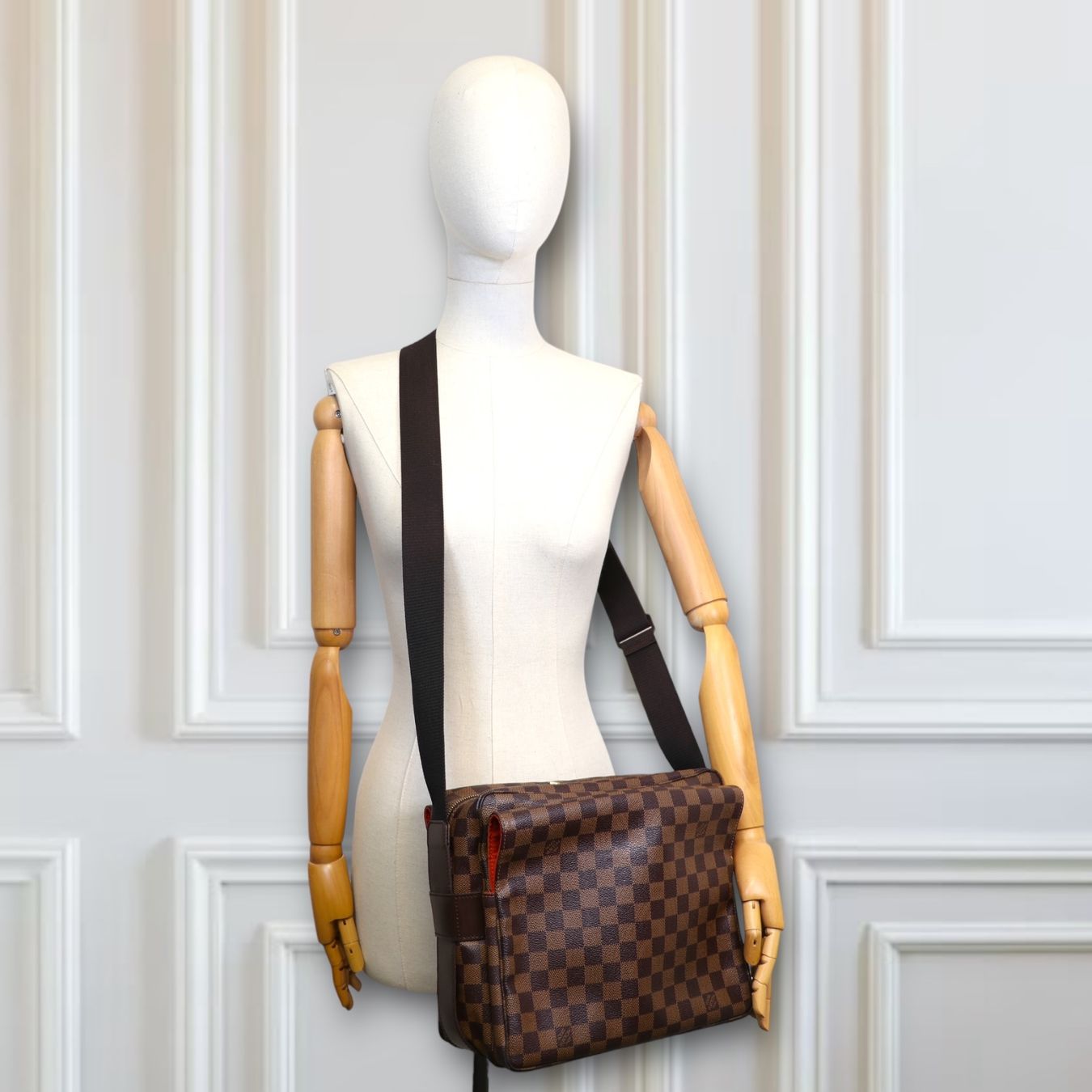 Louis Vuitton Borse: Louis Vuitton Naviglio Damier ebène – Usato da Binningen venduto da Designerlabels 1