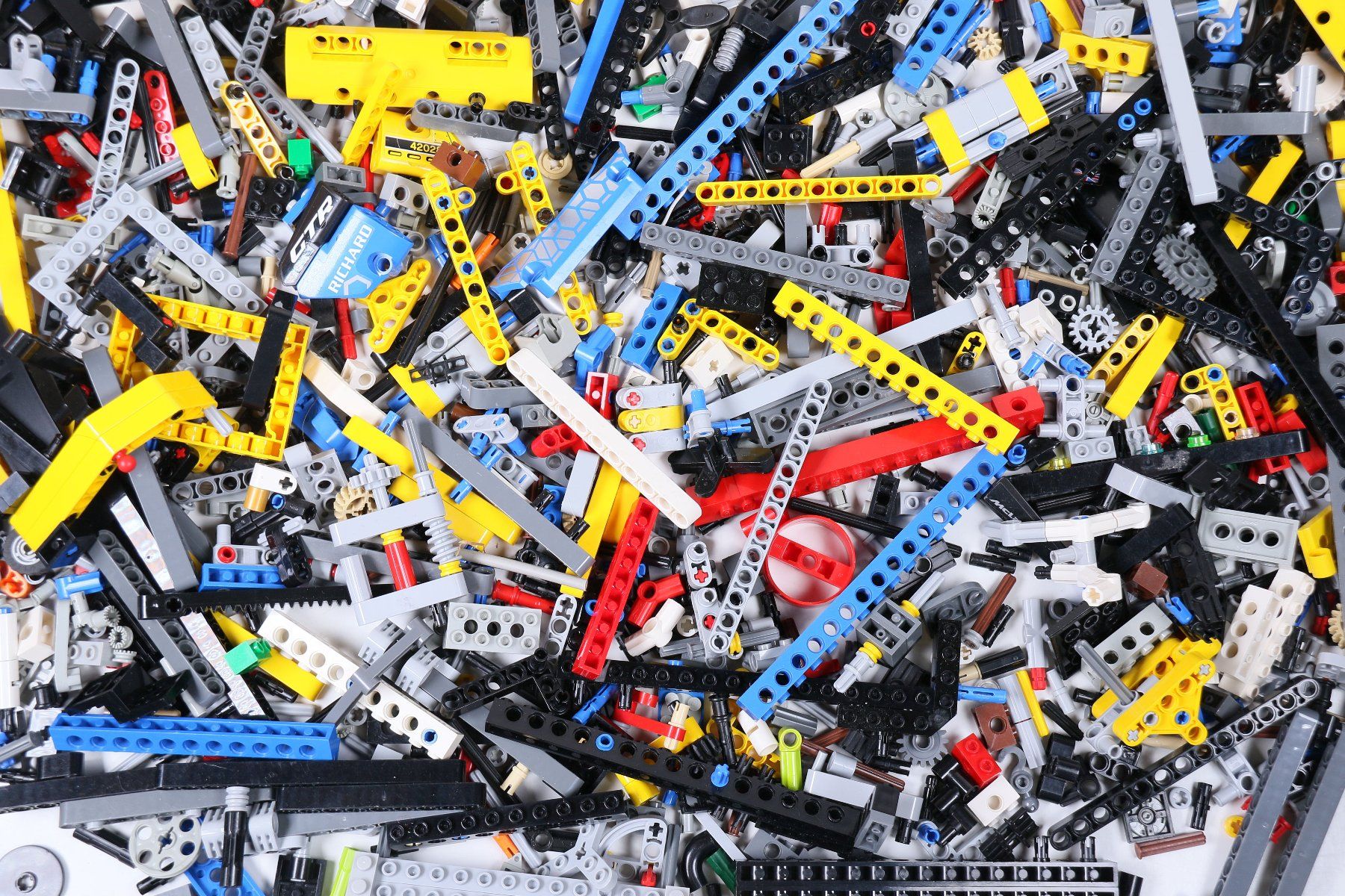 Lego Jeux de construction: 1.5 kg überwiegend Technikteile – D'occasion à Hettlingen par Scholi99 1
