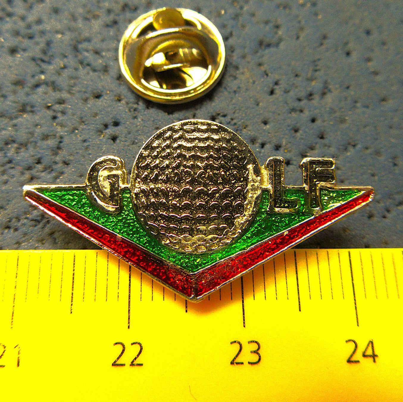 Swiss Plaketten & Abzeichen: GOLF PIN – Gebraucht aus Ettingen von Hausi4711