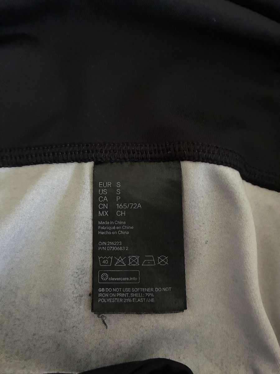 Zara Pulls et sweat-shirts: Kinder Pullover grau Grösse 86 ZARA New York – D'occasion à Stallikon par shop100 2