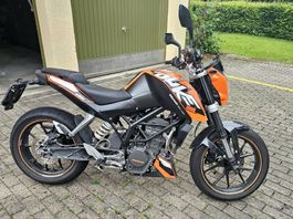 KTM Duke 200