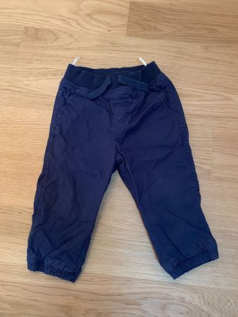 Hosen lang Gr. 80 C&A