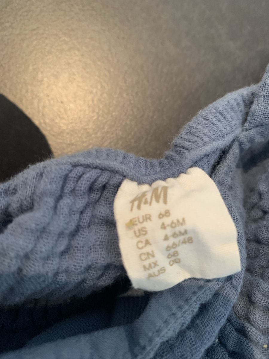 Strampler: Strampler Musselin H&M blau Grösse 68 – Gebraucht aus Unterägeri von Globi8634 1