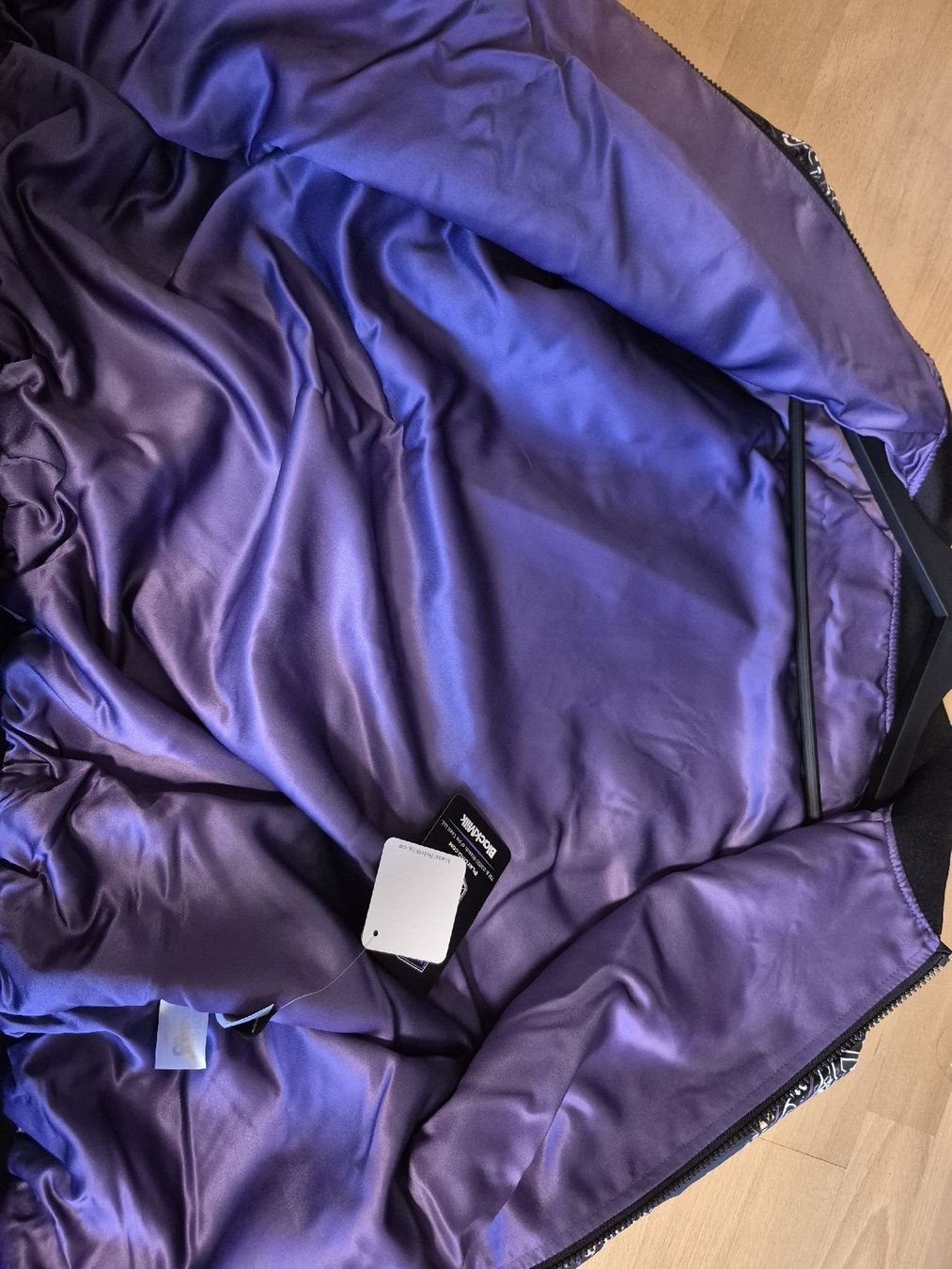 Giacche: Black Milk Dungeons & Dragons Bomber Jacke - Neu – Nuovo (secondo la descrizione) da Seuzach venduto da Xauberai 3