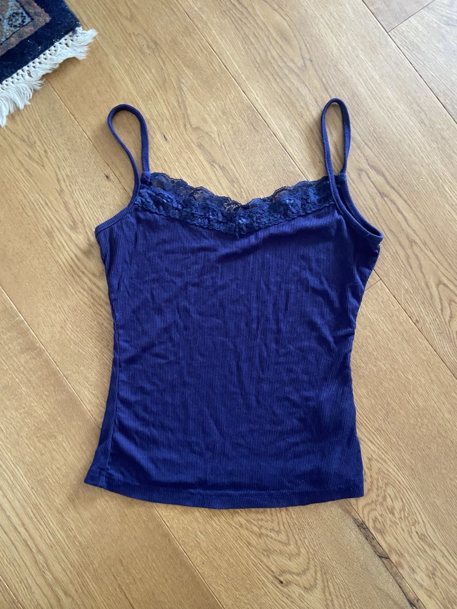 Tops: Lace top – Gebraucht aus Walchwil von ann_ckz6