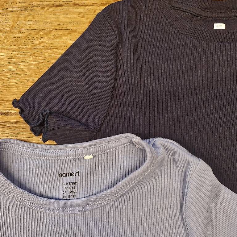 Camicette, T-shirt & Top: Mädchen T- Shirts 140 / 146 – Usato da Schaffhausen venduto da Jakarila 3
