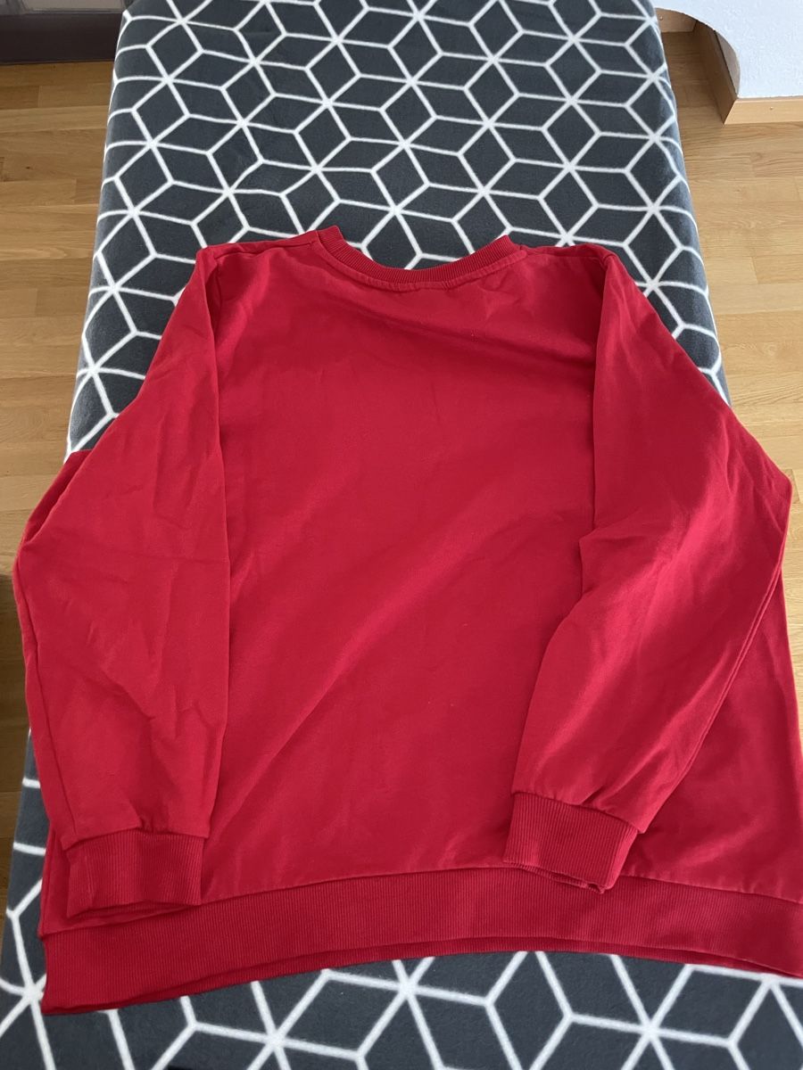 C&A Maglioni & Felpe: Pullover Mickey & Minnie Mouse Motiv - Weihnachtsedition – Usato da Rheineck venduto da cha_p9qy 3