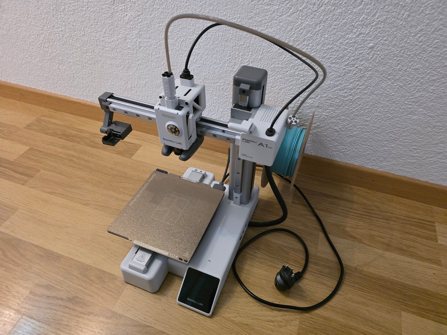 3D Drucker: 3D-Drucker Bambu Lab A1 mini inkl. Zubehör – Gebraucht aus Wolfhausen von Netstall