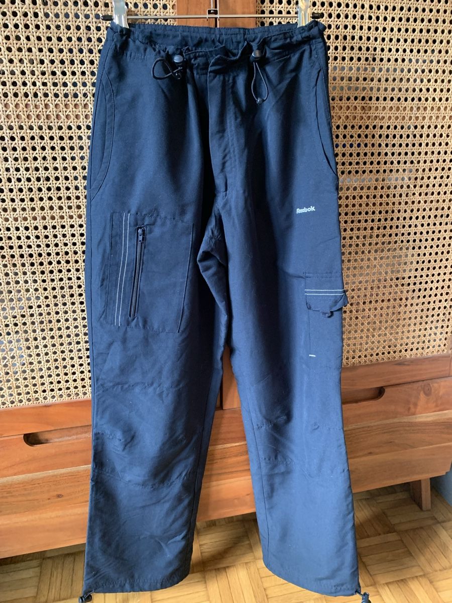 Reebok Pantaloni: Reebok Hose – Usato da Zürich venduto da salosae 2