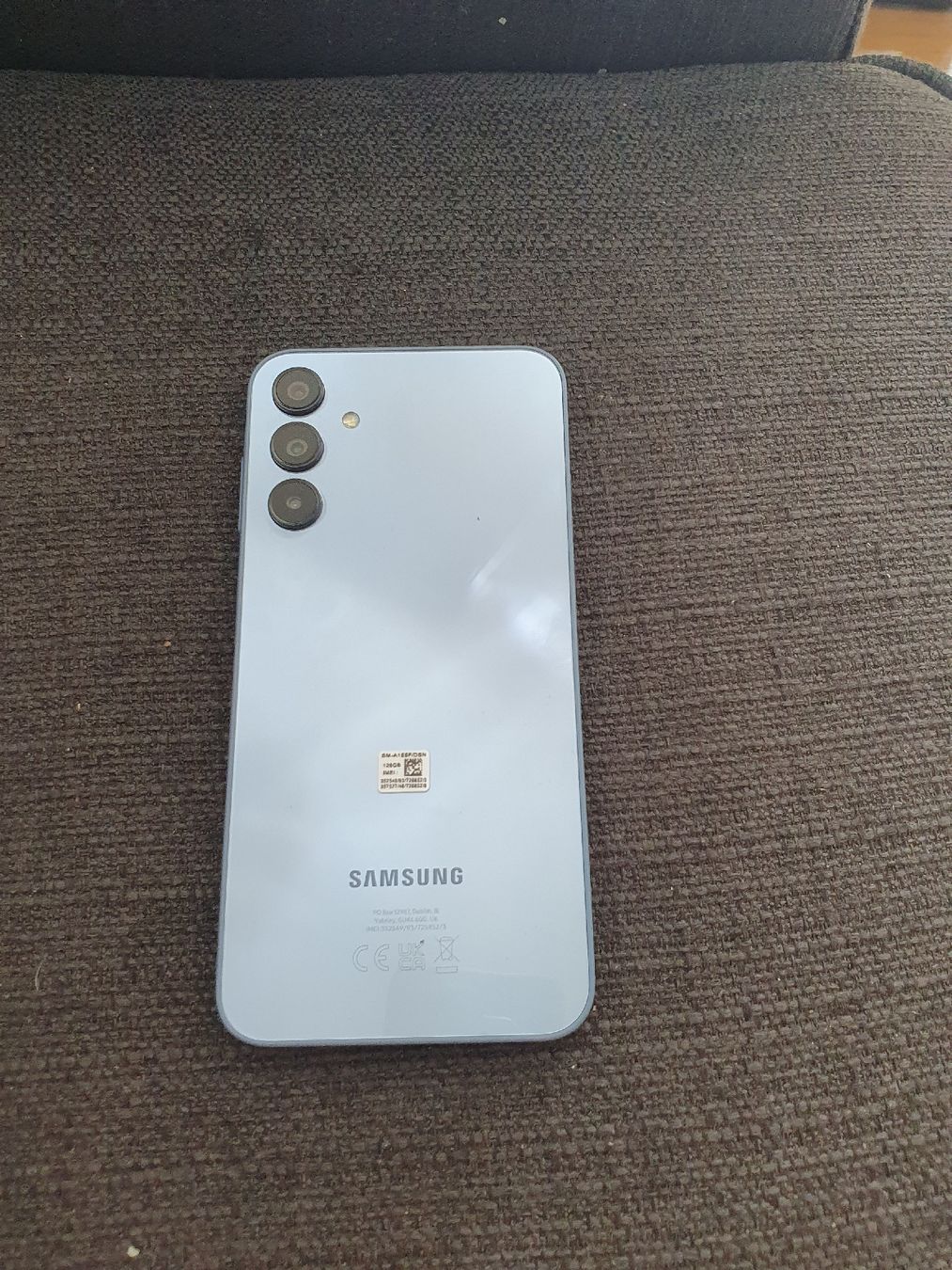 Samsung Portables: Samsung Galaxy A15 128 GB – Neuf avec emballage d'origine à Le Lignon par Emm_dwx5 3