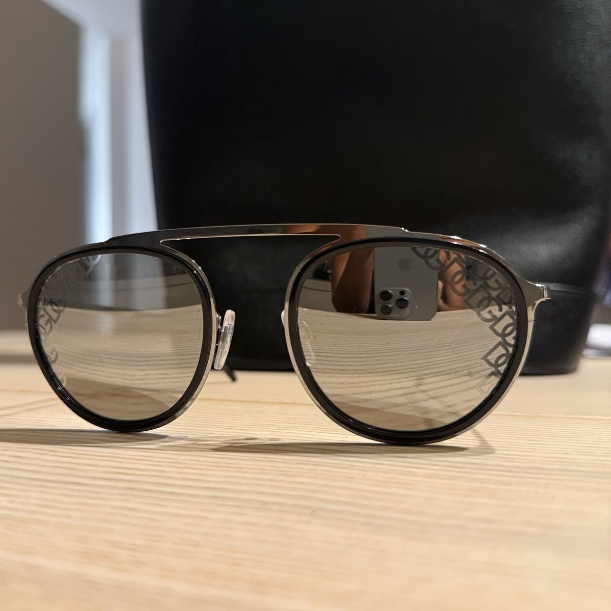 Dolce & Gabbana Lunettes & Verres: Dolce & Gabbana sunglasses – D'occasion à Luzern par rec_8srh