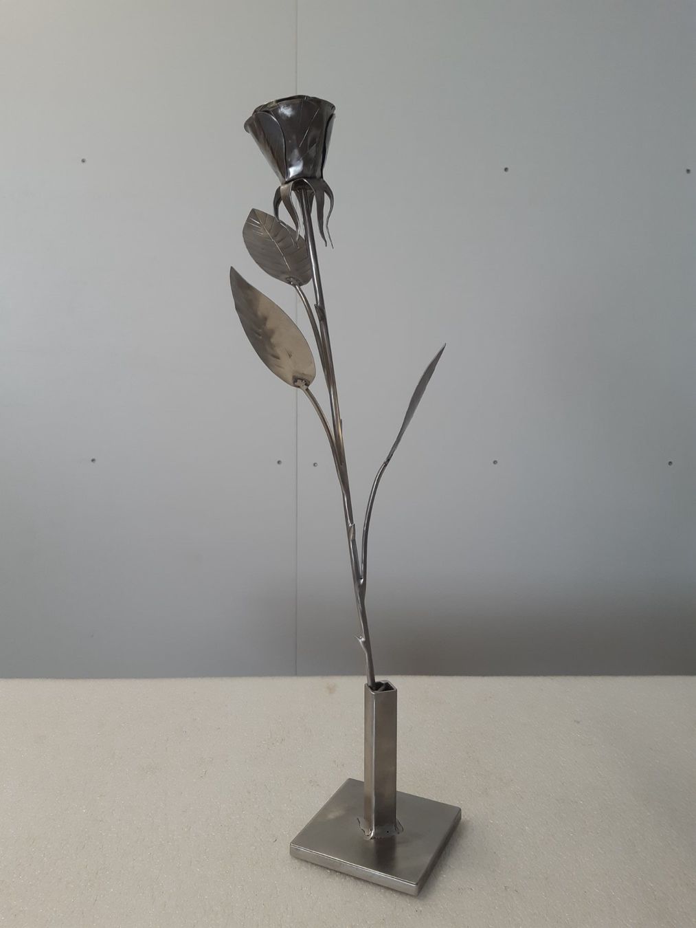 Tutte le decorazioni: Rose au Metall mit Vase – Nuovo (secondo la descrizione) da Trubschachen venduto da Caddy8 1