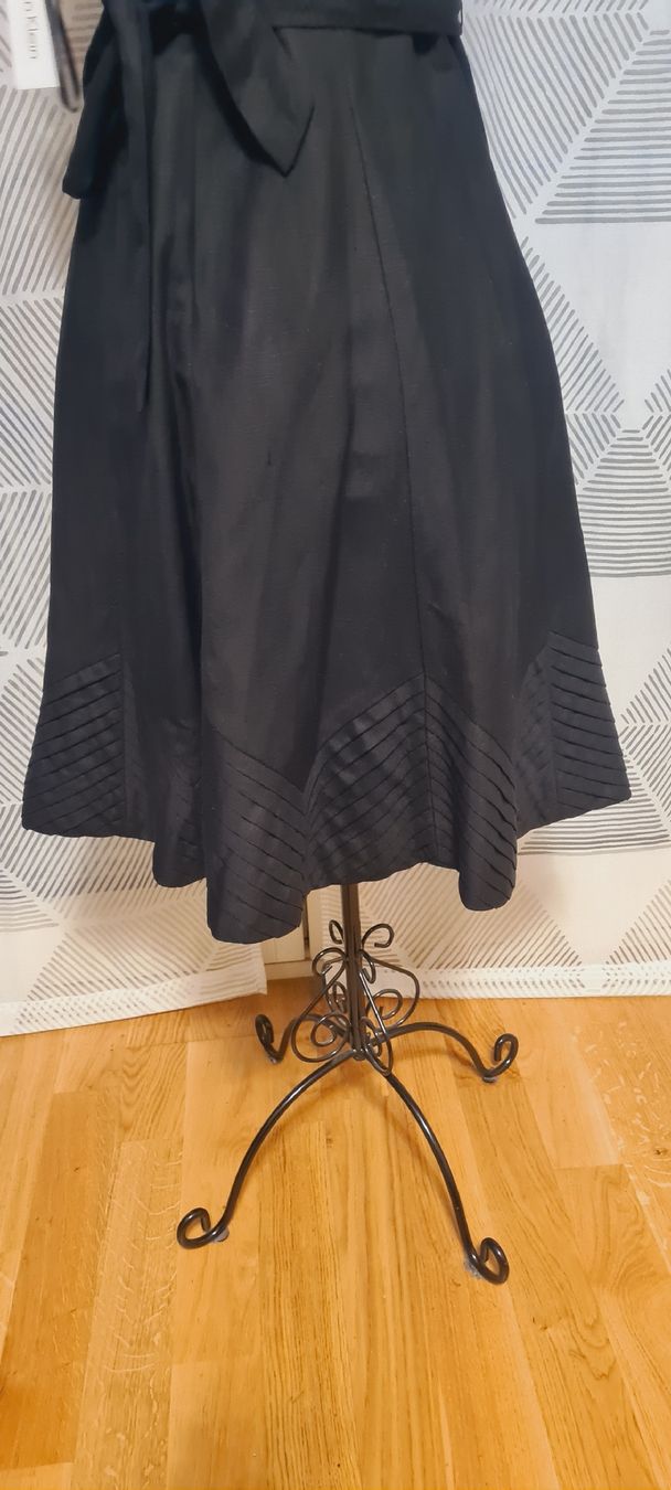 Calvin Klein Kleider: kleid gr 6 oder S von Calvin Klein original – Neu und originalverpackt aus zürich von janjaz 1
