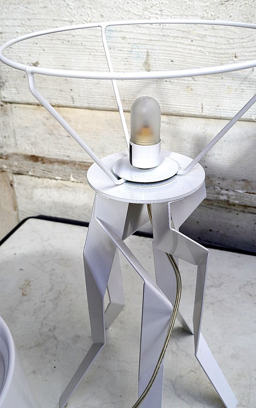 Lampade: Tischlampe LED Stahlblech – Usato da Baar venduto da 2cvbaar 4