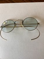 Antike Brille
